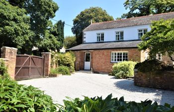 4 Bed in Truro Holiday Cottage