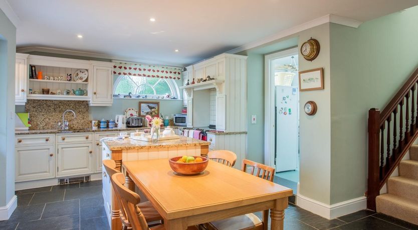 Photo of 4 Bed in Truro