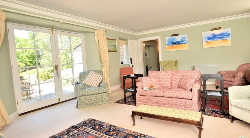 Photo of 4 Bed in Truro