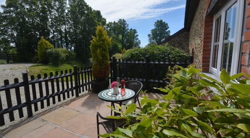 Photo of 1 Bed in Week St Mary