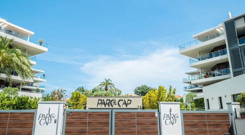 Photo of Parc du Cap - Private with luxury amenities 