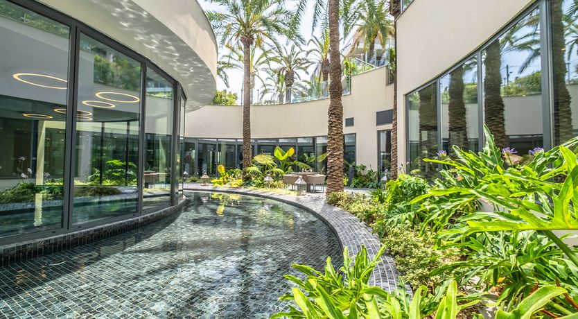 Photo of Parc du Cap - Private with luxury amenities 