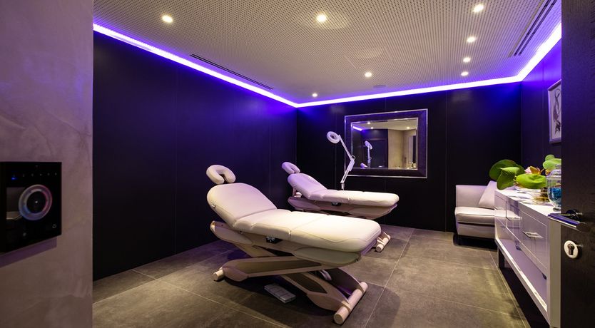 Photo of Parc du Cap - Private with luxury amenities 