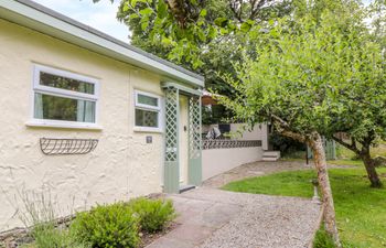 The Roost Holiday Cottage