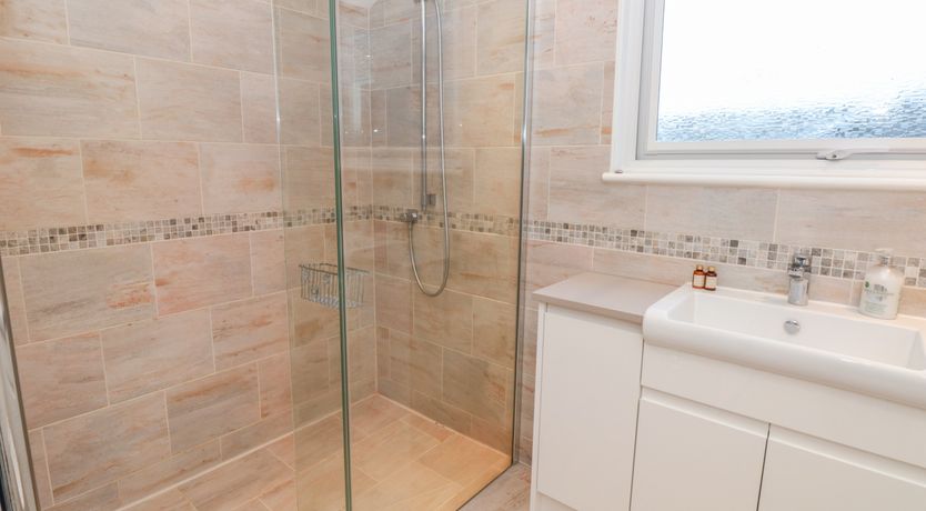 Photo of Estuary View (House & Annexe)