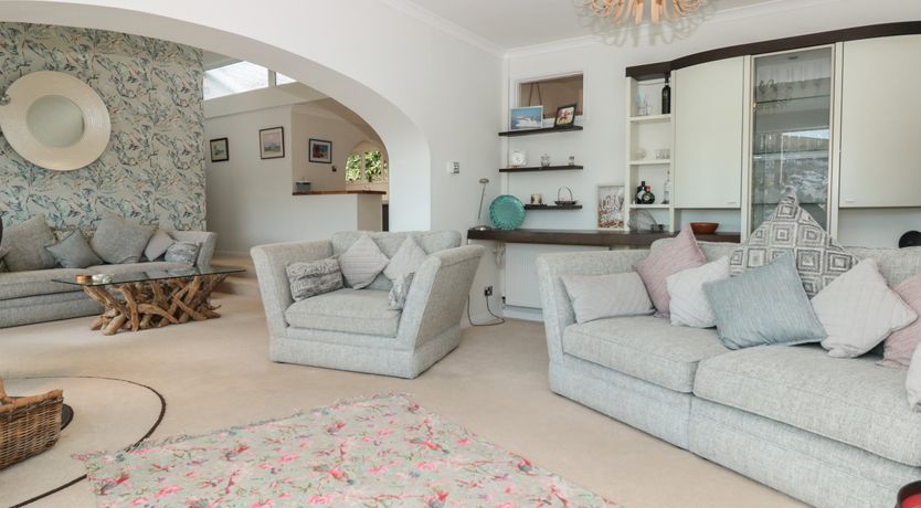 Photo of Estuary View (House amp; Annexe)