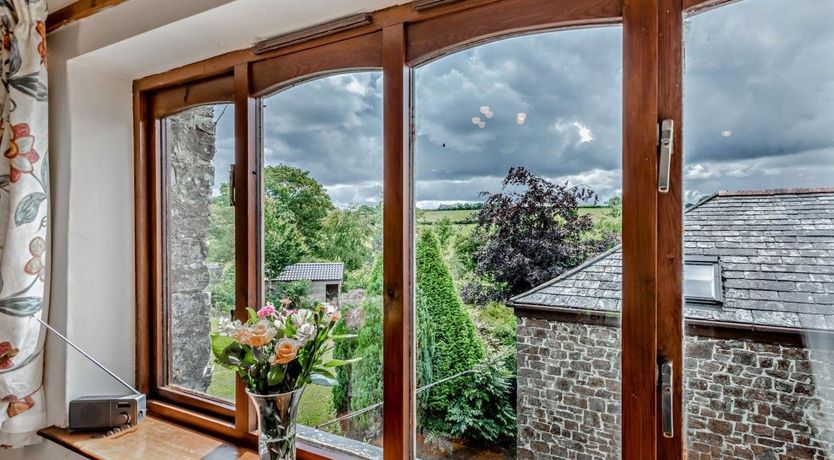 Photo of 3 Bed in Holsworthy