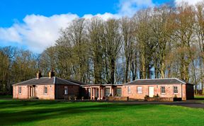 Photo of 3 Bed in Annan