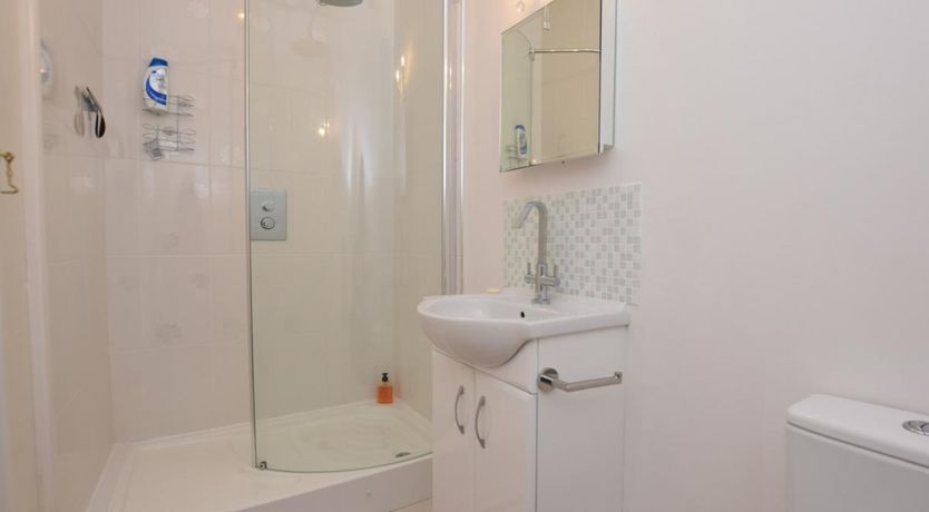 Photo of 2 Bed in Ventnor