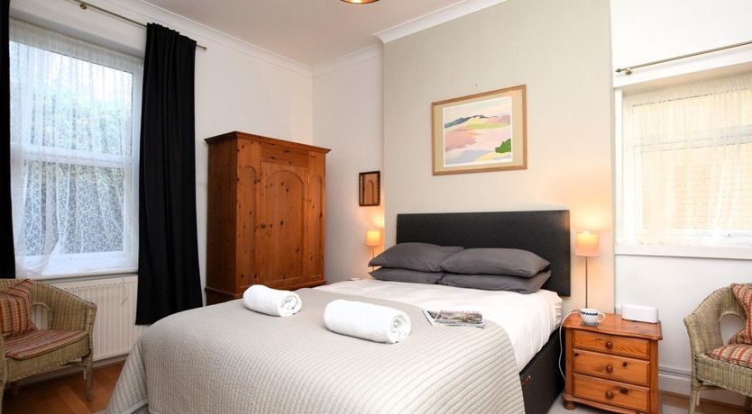 Photo of 2 Bed in Ventnor