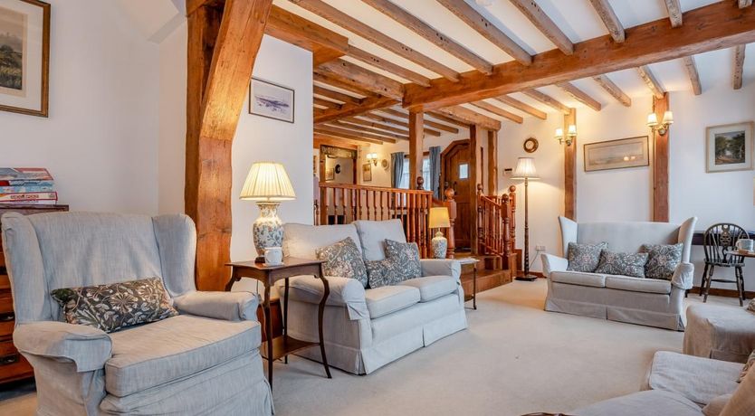 Photo of 4 Bed in Eastbourne