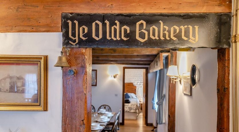 Photo of 4 Bed in Eastbourne