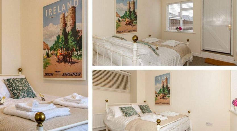 Photo of The Blue House