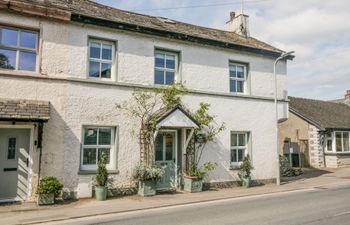 75 Station Road Holiday Cottage