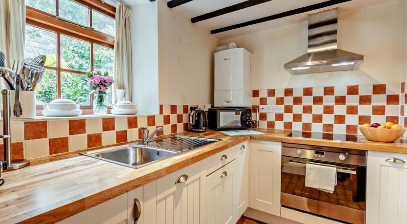 Photo of 2 Bed in Appledore