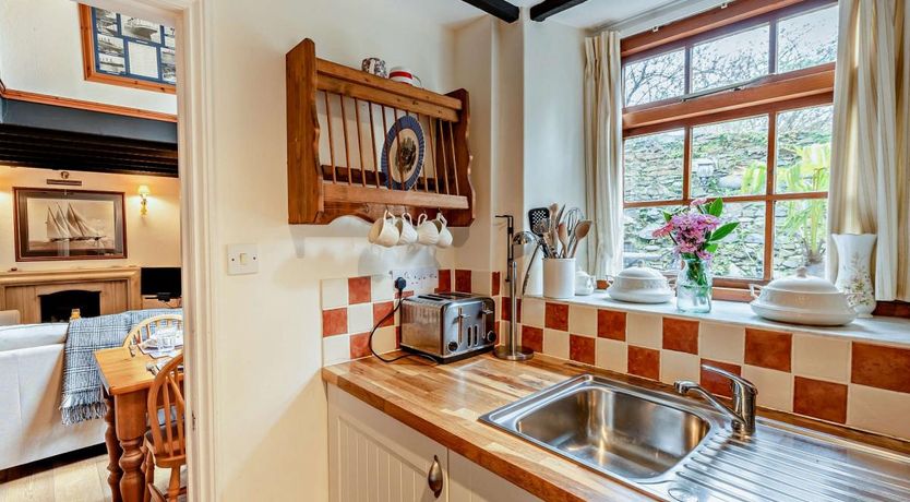 Photo of 2 Bed in Appledore