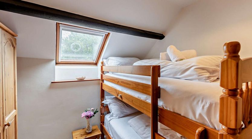 Photo of 2 Bed in Appledore