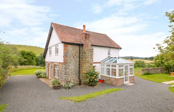 The Old Farmhouse, Upper Pitts Holiday Cottage