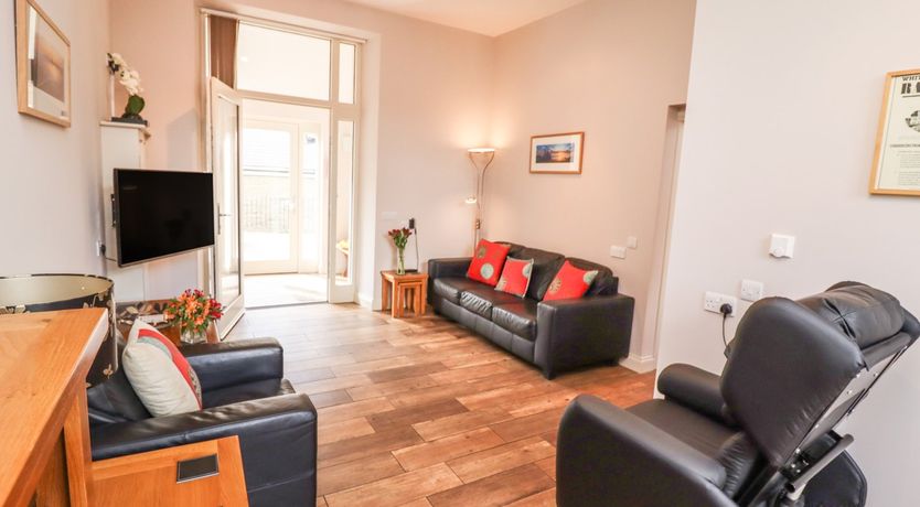 Photo of Sunday Cottage