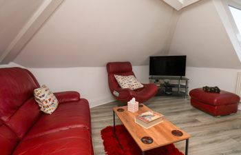 Beachfront Holiday Cottage
