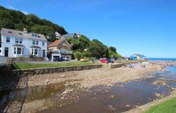 Quayside Holiday Cottage