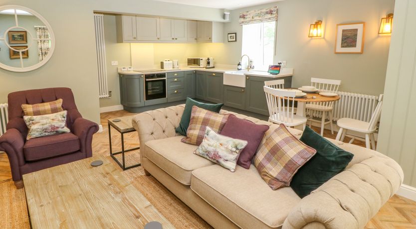 Photo of Overlea Barn