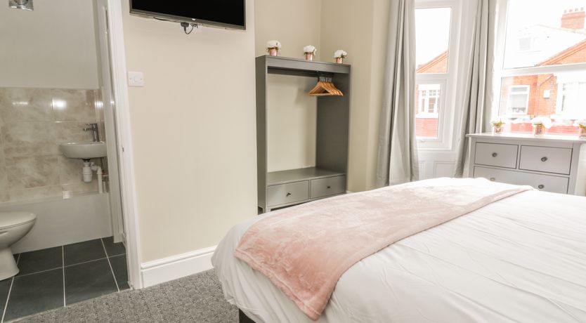 Photo of Tennyson House