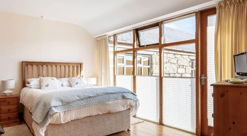 Photo of 1 Bed in St Buryan