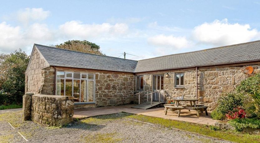 Photo of 3 Bed in St Buryan