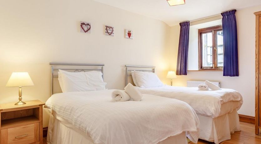 Photo of 3 Bed in St Buryan