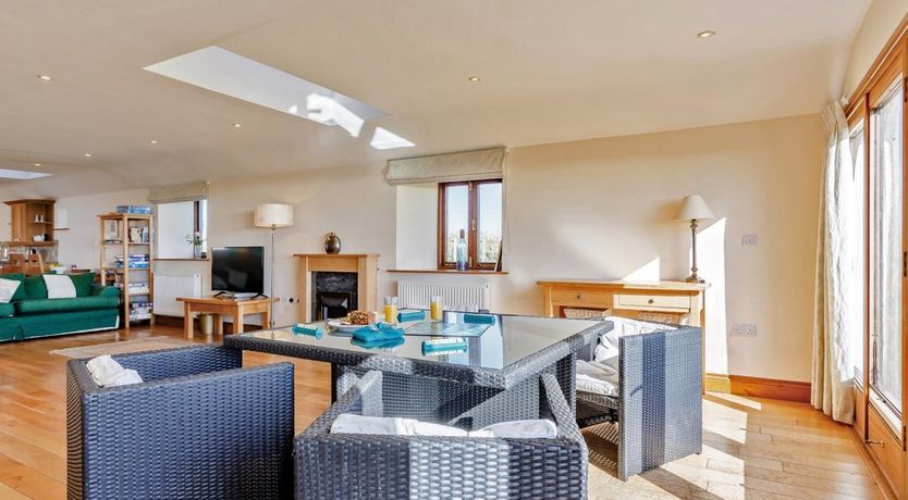 Photo of 3 Bed in St Buryan