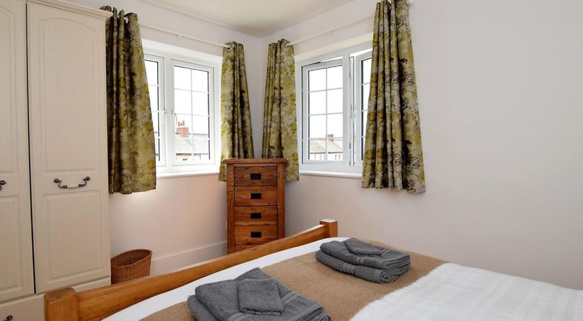 Photo of 3 Bed in Folkestone
