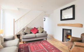 Photo of 3 Bed in Folkestone