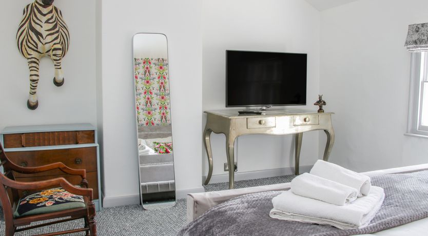 Photo of 1 Reabrook Place