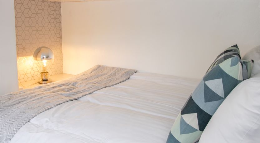 Photo of 1 Reabrook Place