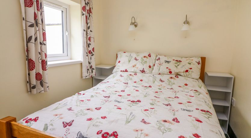 Photo of Hen Brynbedw