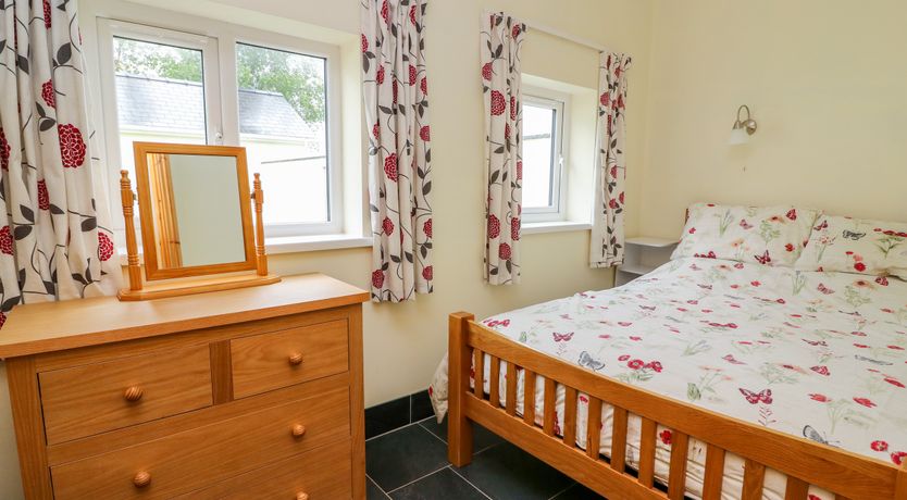 Photo of Hen Brynbedw