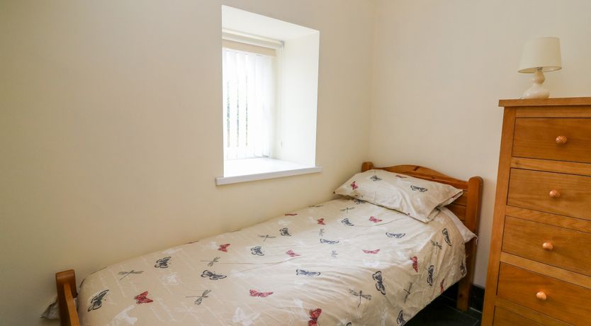 Photo of Hen Brynbedw