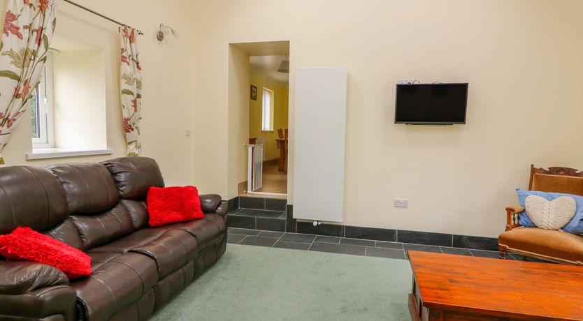 Photo of Hen Brynbedw