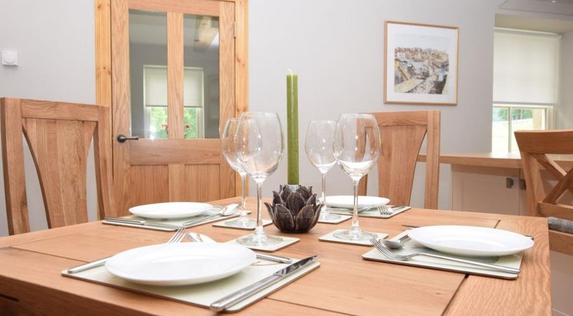 Photo of 2 Bed in Ladybank