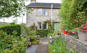 Photo of Cottage in Derbyshire