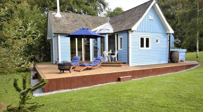 Photo of Log Cabin in Glasgow and Clyde Valley