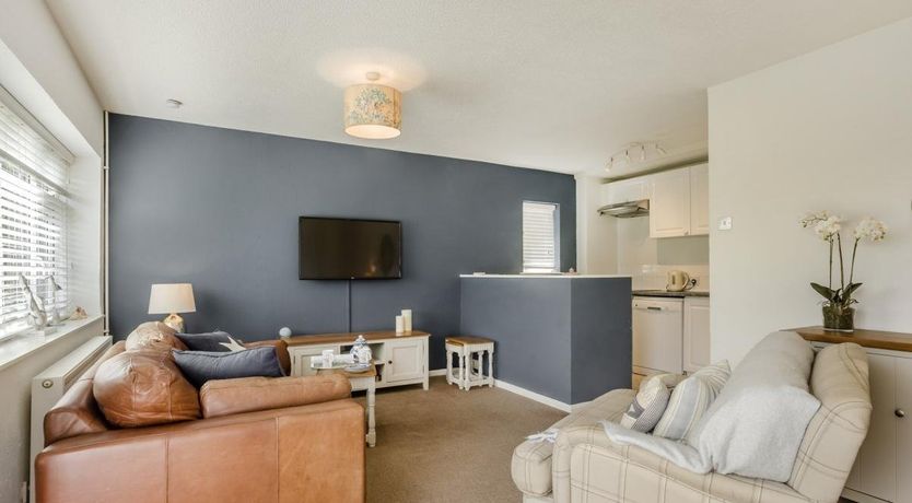 Photo of 2 Bed in Landkey