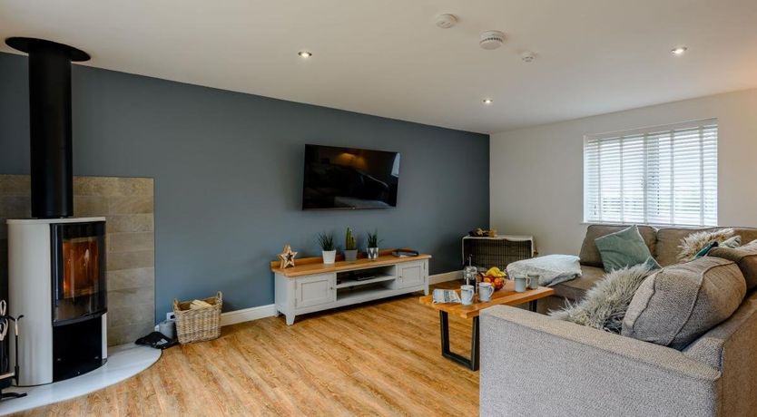 Photo of 2 Bed in Weymouth