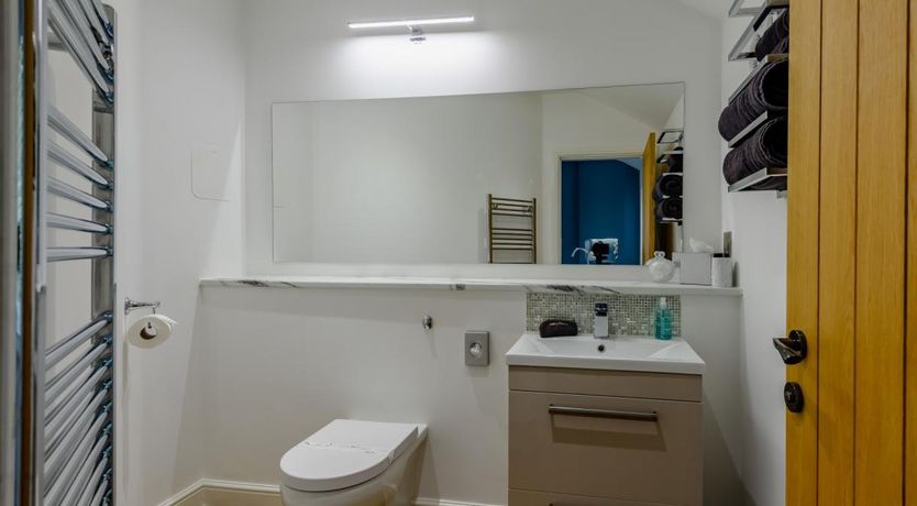 Photo of 2 Bed in Weymouth