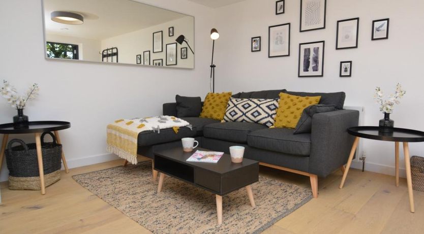 Photo of 1 Bed in Lyme Regis