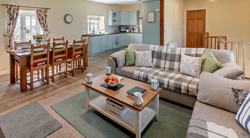 Photo of 4 Bed in St Ervan