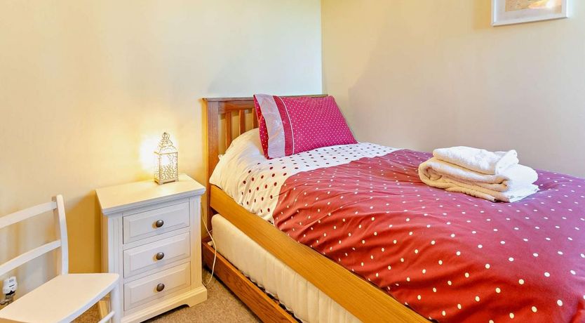 Photo of 4 Bed in St Ervan