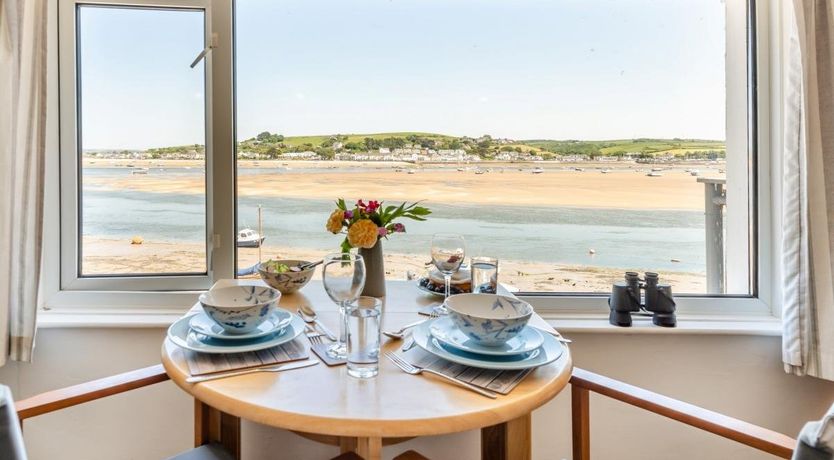 Photo of 2 Bed in Appledore