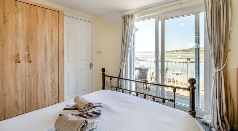 Photo of 2 Bed in Appledore